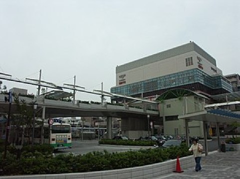 奈良県, 北葛城郡, 王寺町, 王寺駅