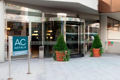 AC Hotel Genova Esterni Photos