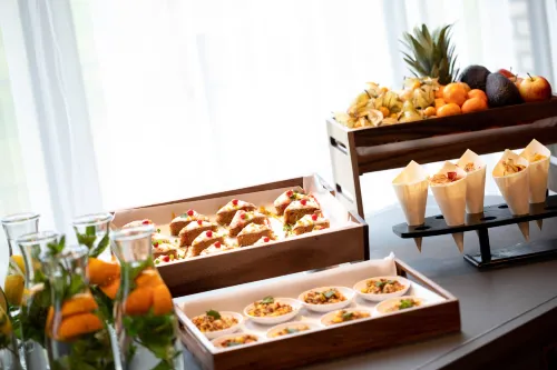 Renaissance Amsterdam Schiphol Airport Hotel Restauration Photos