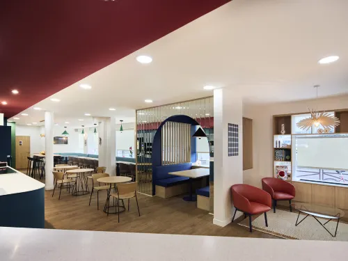 Hotel ibis Poissy. Restauration Photos