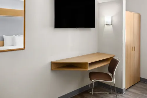 Microtel Inn & Suites by Wyndham Raleigh Durham Airport Photos
