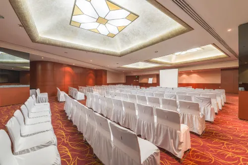 Holiday Inn Guadalajara Select Business Photos