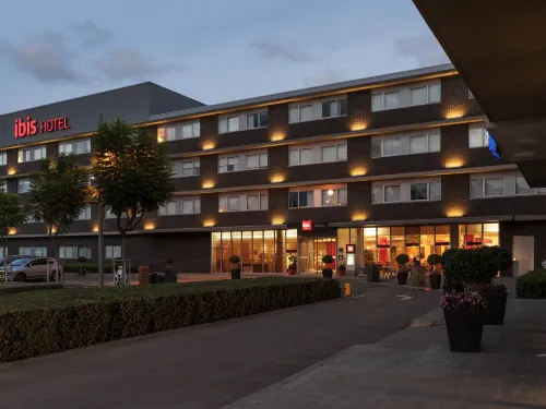 Ibis Barcelona Aeropuerto Viladecans Esterni Photos