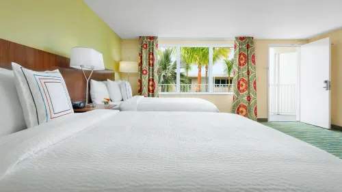Fairfield Inn & Suites Key West at the Keys Collection Chambres Photos