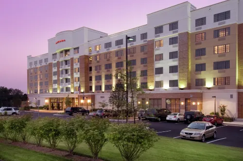 DoubleTree by Hilton Dulles Airport - Sterling Exterior Photos