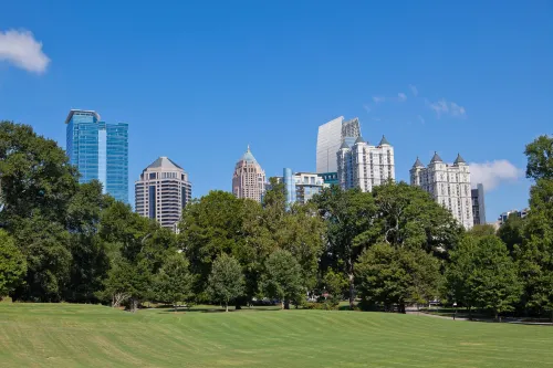 Atlanta Marriott Suites Midtown Рядом с отелем Photos