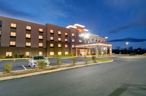 Hampton Inn Boston - Westborough Exterior Photos