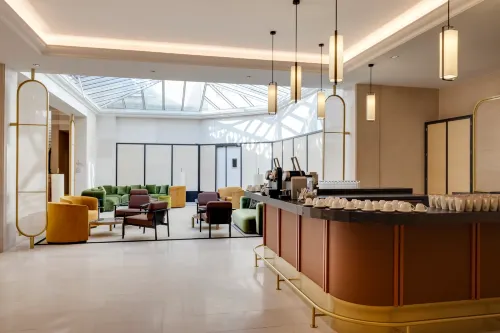 InterContinental Chantilly Chateau Mont Royal Dining Photos