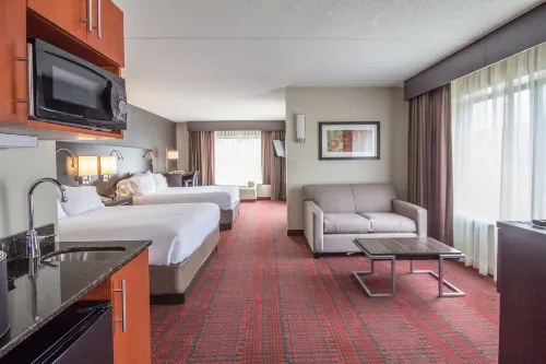 Holiday Inn Express & Suites Auburn Photos