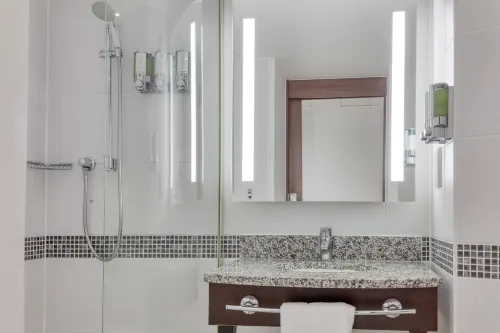 Hampton by Hilton Corby/Kettering Zimmer Photos