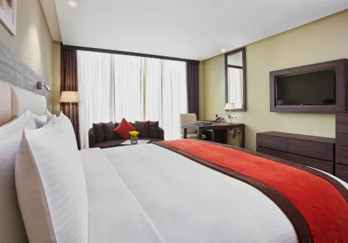 Crowne Plaza Kuwait Al Thuraya City Chambres Photos