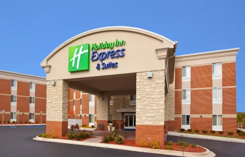 Holiday Inn Express & Suites Auburn Hills Exterior Photos