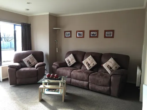 Lakefront Lodge Rooms Photos
