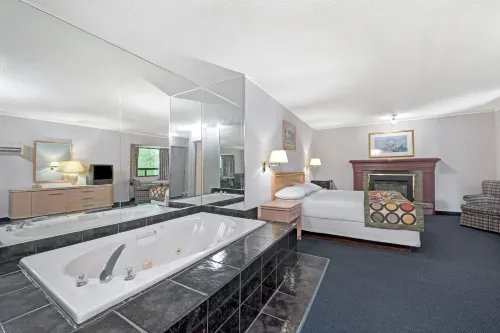Super 8 by Wyndham Niagara Falls North Leisure & Recreation Photos