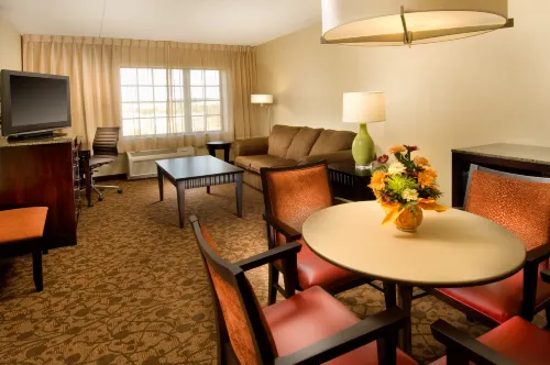 DoubleTree by Hilton Dulles Airport - Sterling Photos