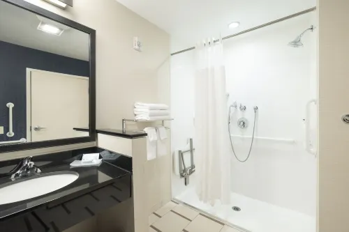 Fairfield Inn & Suites Springfield Northampton/Amherst Photos