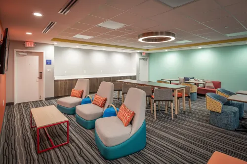 Tru by Hilton Garland Richardson Business Facilities Photos