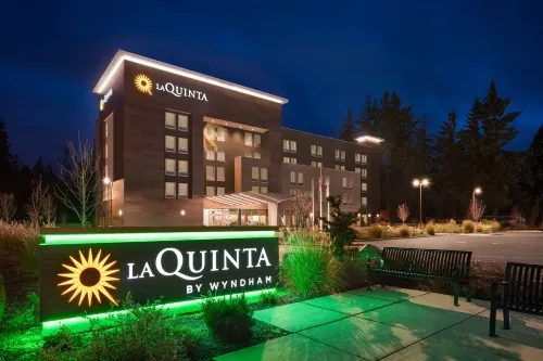 La Quinta Inn & Suites by Wyndham Marysville Extérieur Photos