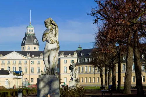 Ibis Karlsruhe Hauptbahnhof Exterior Photos