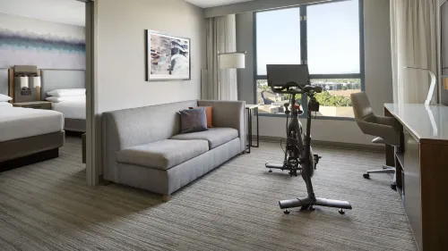 Costa Mesa Marriott Rooms Photos