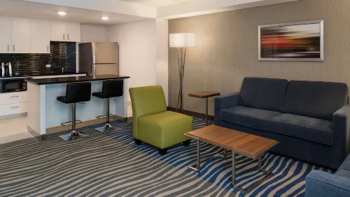 Holiday Inn Winnipeg - Airport West Photos