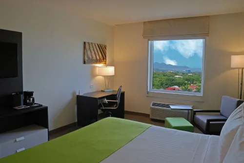 Holiday Inn Express Managua Photos
