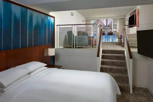 Toronto Marriott City Centre Hotel Photos