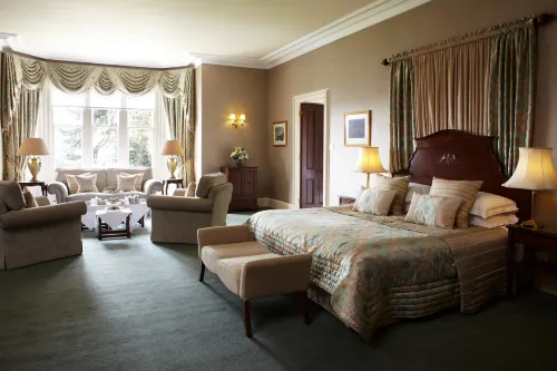 Ashdown Park Hotel Rooms Photos