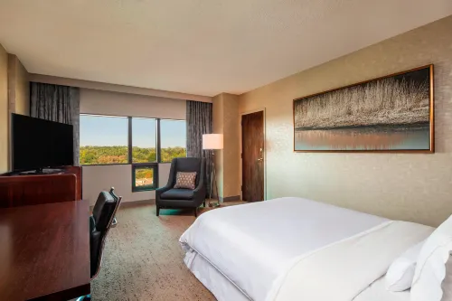 The Westin Southfield Detroit Photos