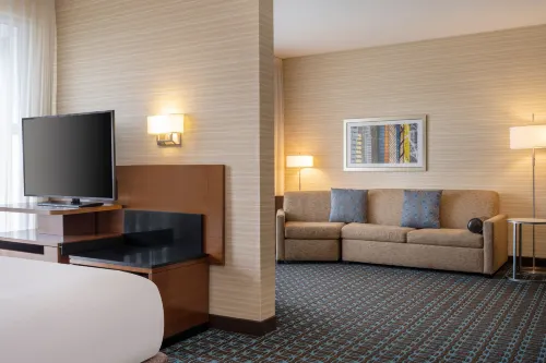 Fairfield Inn & Suites by Marriott Los Angeles LAX/El Segundo Photos
