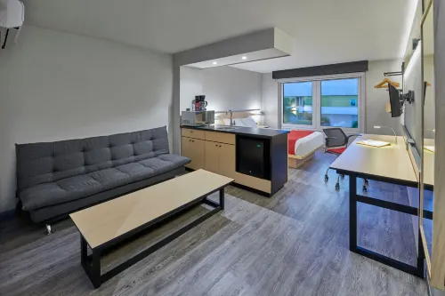 City Express by Marriott Queretaro Photos