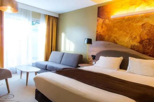 Holiday Inn Reims - City Centre Photos