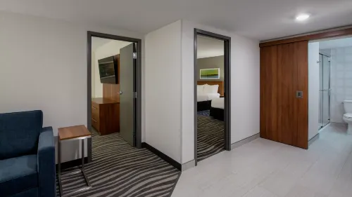 Holiday Inn Winnipeg - Airport West Photos