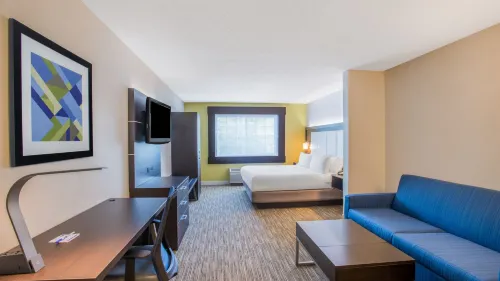 Holiday Inn Express & Suites Atascadero Rooms Photos