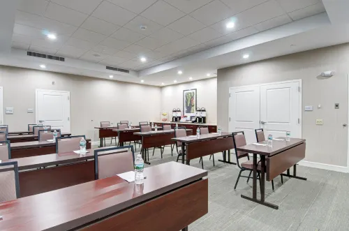 Hampton Inn Boston - Westborough Business Facilities Photos