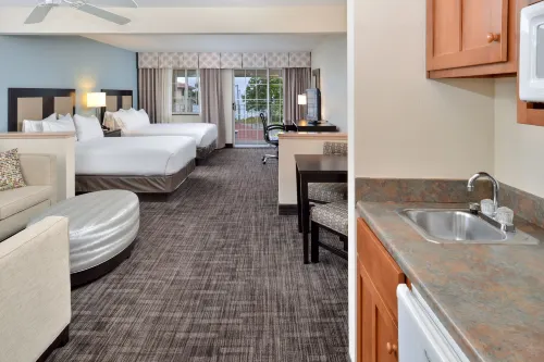 Holiday Inn Express & Suites St. Joseph Lakefront Photos