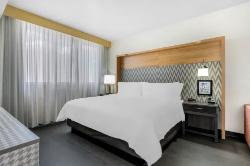 Holiday Inn Orlando International DR-Icon Rooms Photos