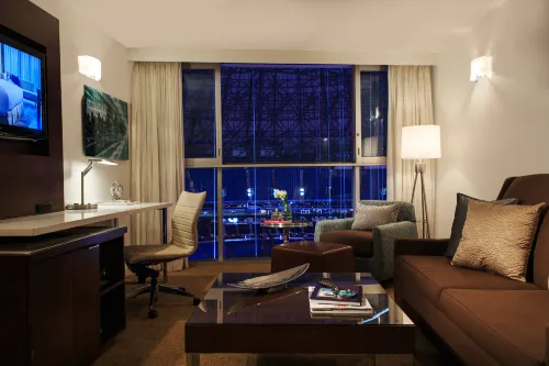 Toronto Marriott City Centre Hotel Photos
