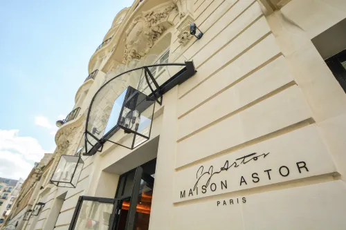 Maison Astor Paris, Curio Collection by Hilton Exterior Photos