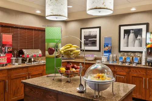 Hampton Inn Ft. Collins Restauration Photos