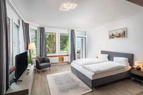 Hotel Lindenhof by Crossworld AG Rooms Photos