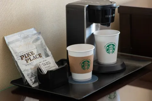 Sheraton Milwaukee Brookfield Hotel Photos