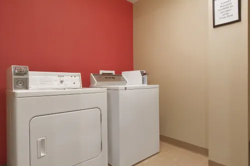 Ramada by Wyndham Raleigh Public Areas Photos