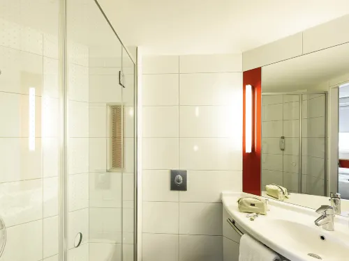 Ibis Berlin Kurfuerstendamm - newly renovated Photos