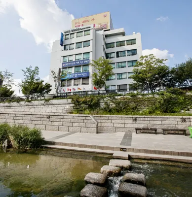 센트럴 관광 호텔 호텔 외관 Photos