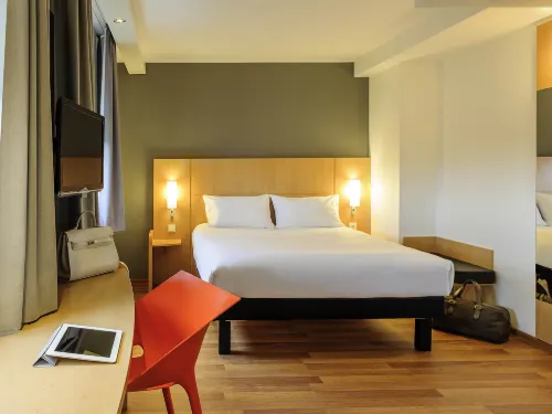Ibis Berlin Kurfuerstendamm - newly renovated Photos