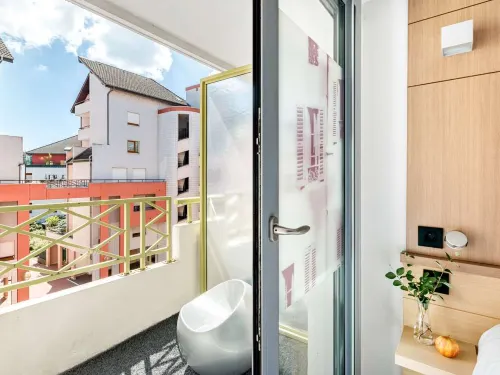 ibis Styles Annecy Gare Centre Chambres Photos