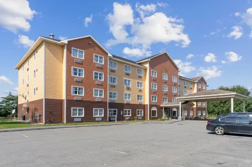 Ramada by Wyndham Saco/Old Orchard Beach Area Exterior Photos