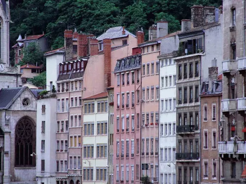 ibis budget Lyon Caluire Cité Internationale À proximité de l'hôtel Photos