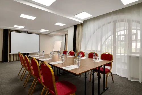 Ramada by Wyndham Astana Business Facilities Photos